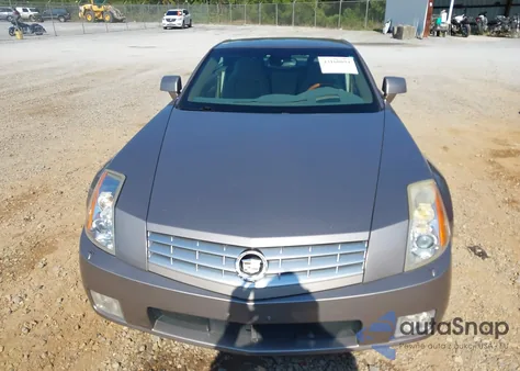 2005 Cadillac Xlr Standard из США, поврежденный, VIN 1G6YV34A955601929